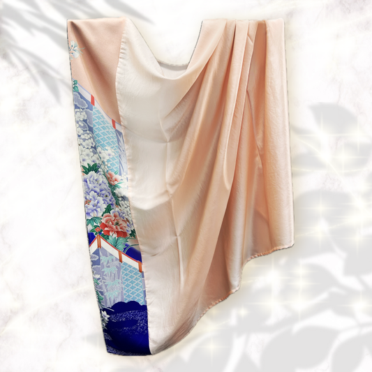 Square: KIMONO Hijab - Light Peach