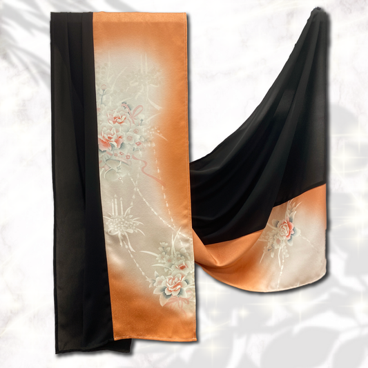 Shawl: KIMONO Hijab - Light Peach/Black