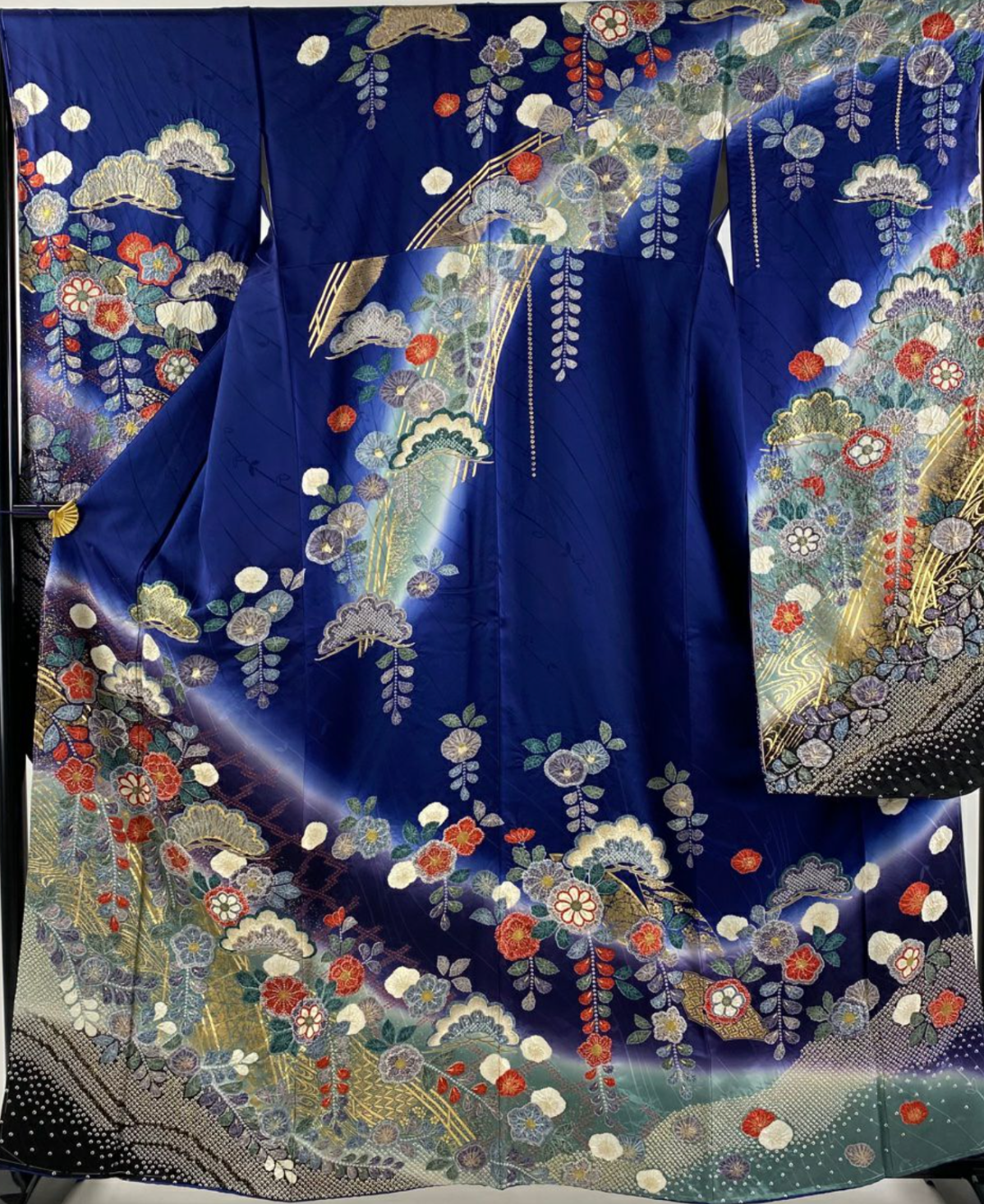 Furisode Kimono: Noble Blue Serenity